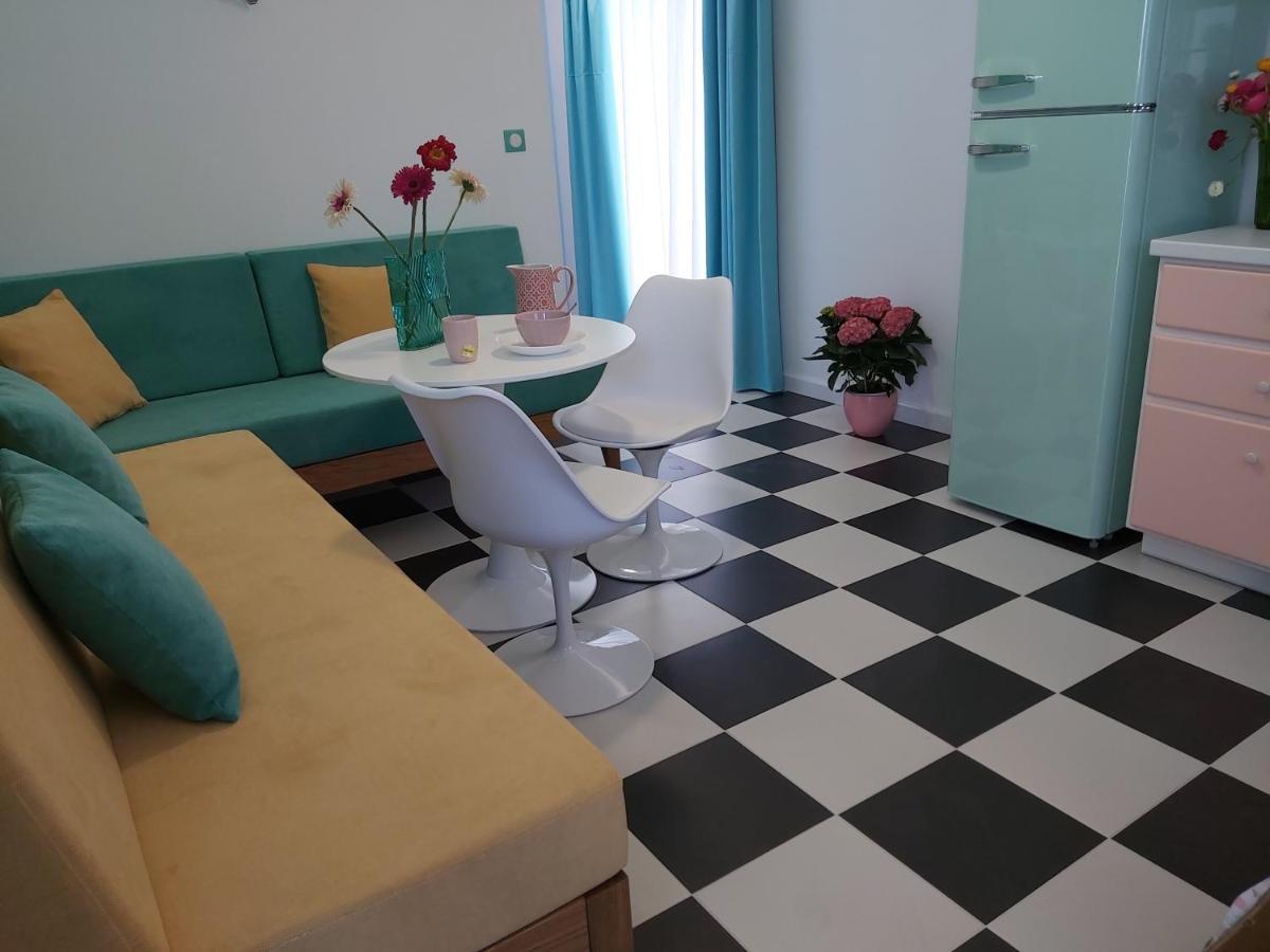 Nostalgia Retro Suites Naxos City Kültér fotó