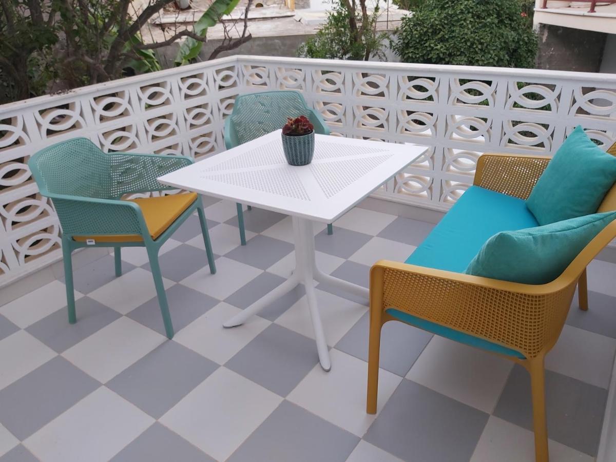 Nostalgia Retro Suites Naxos City Kültér fotó