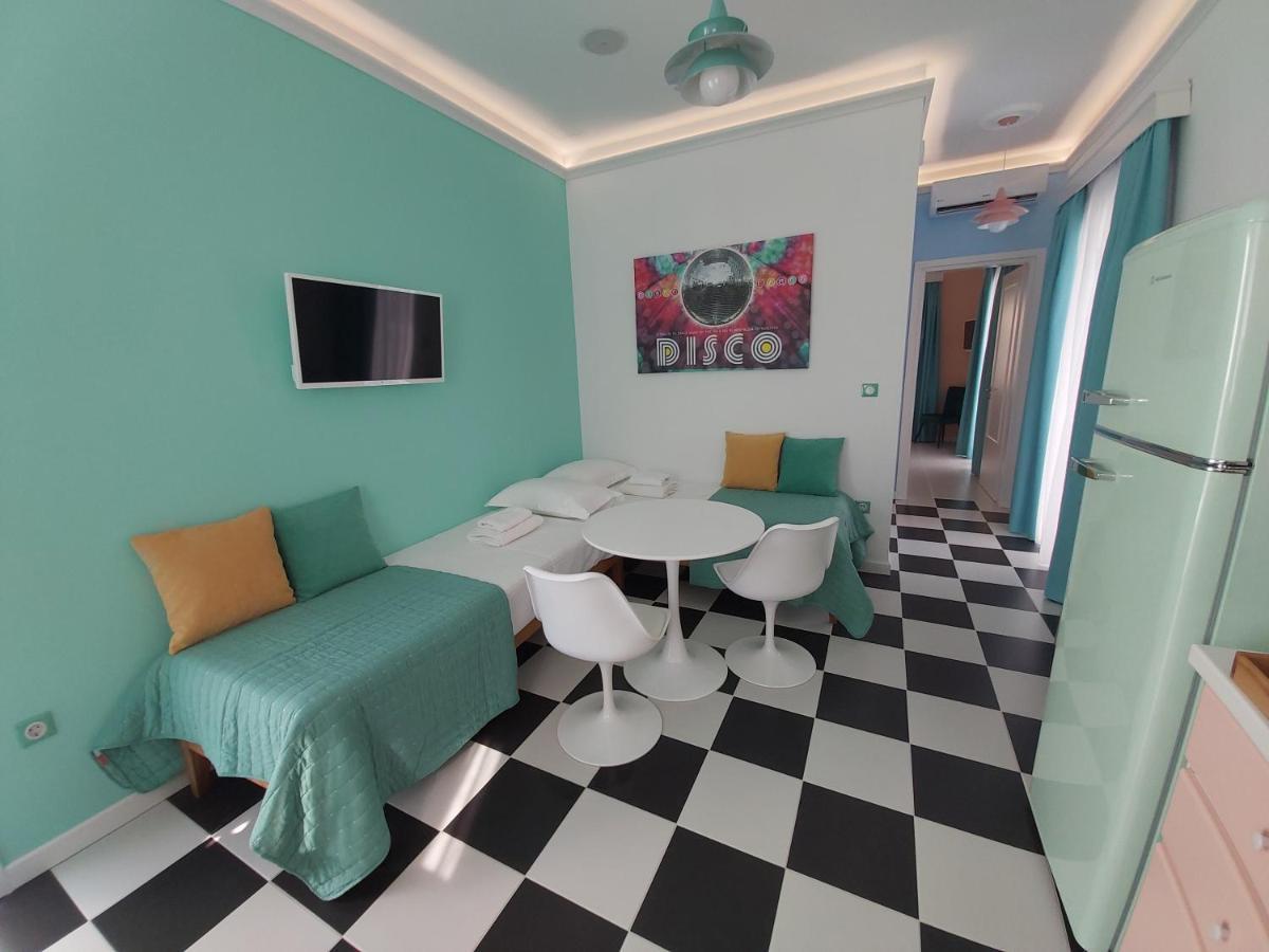 Nostalgia Retro Suites Naxos City Kültér fotó