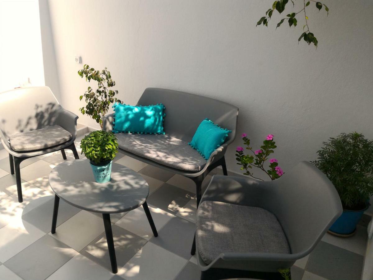 Nostalgia Retro Suites Naxos City Kültér fotó